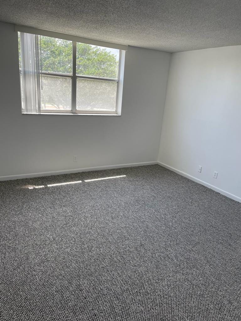 480 EXECUTIVE CENTER Drive 3H — photo 10