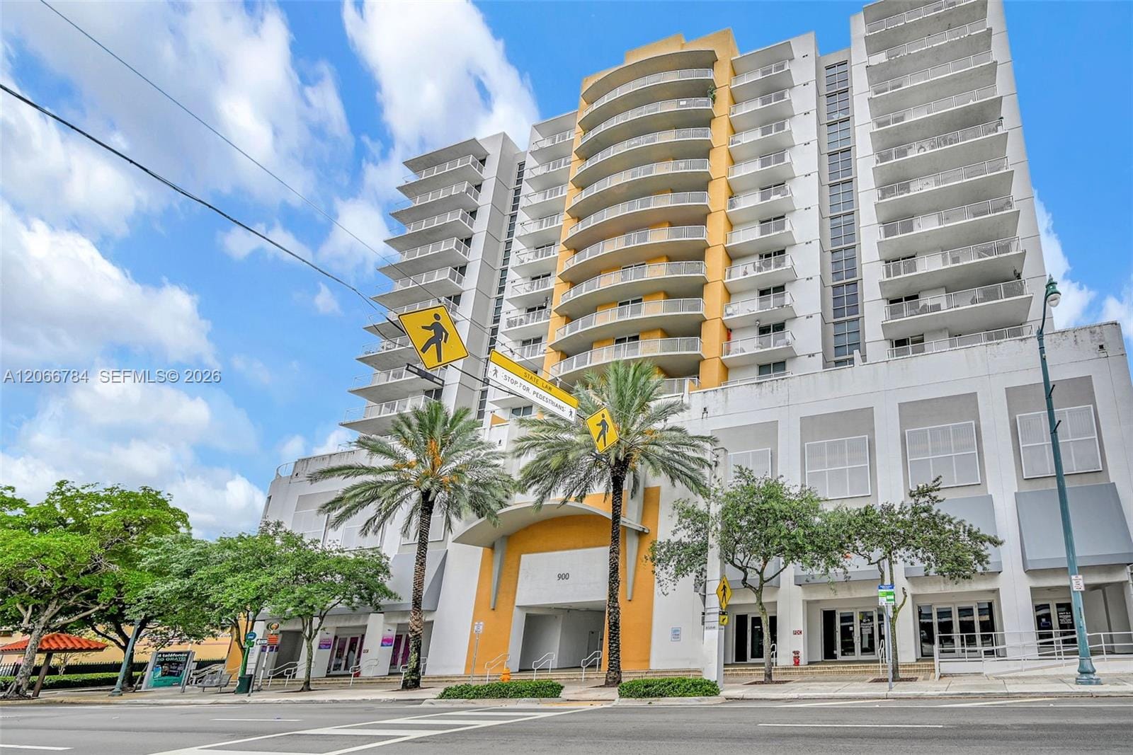 900 SW 8th Street 908