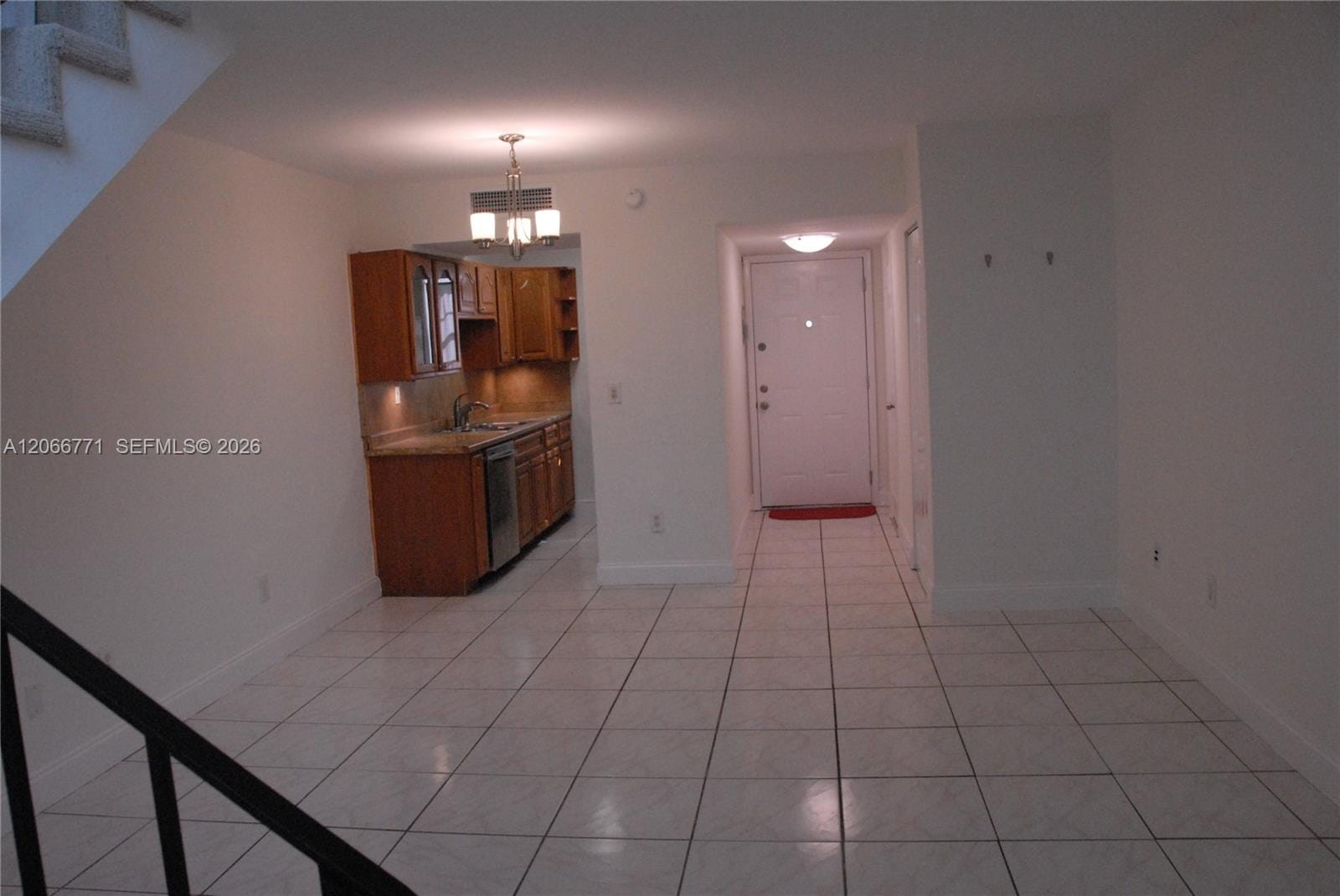 10907 N Kendall Drive 416 — photo 2
