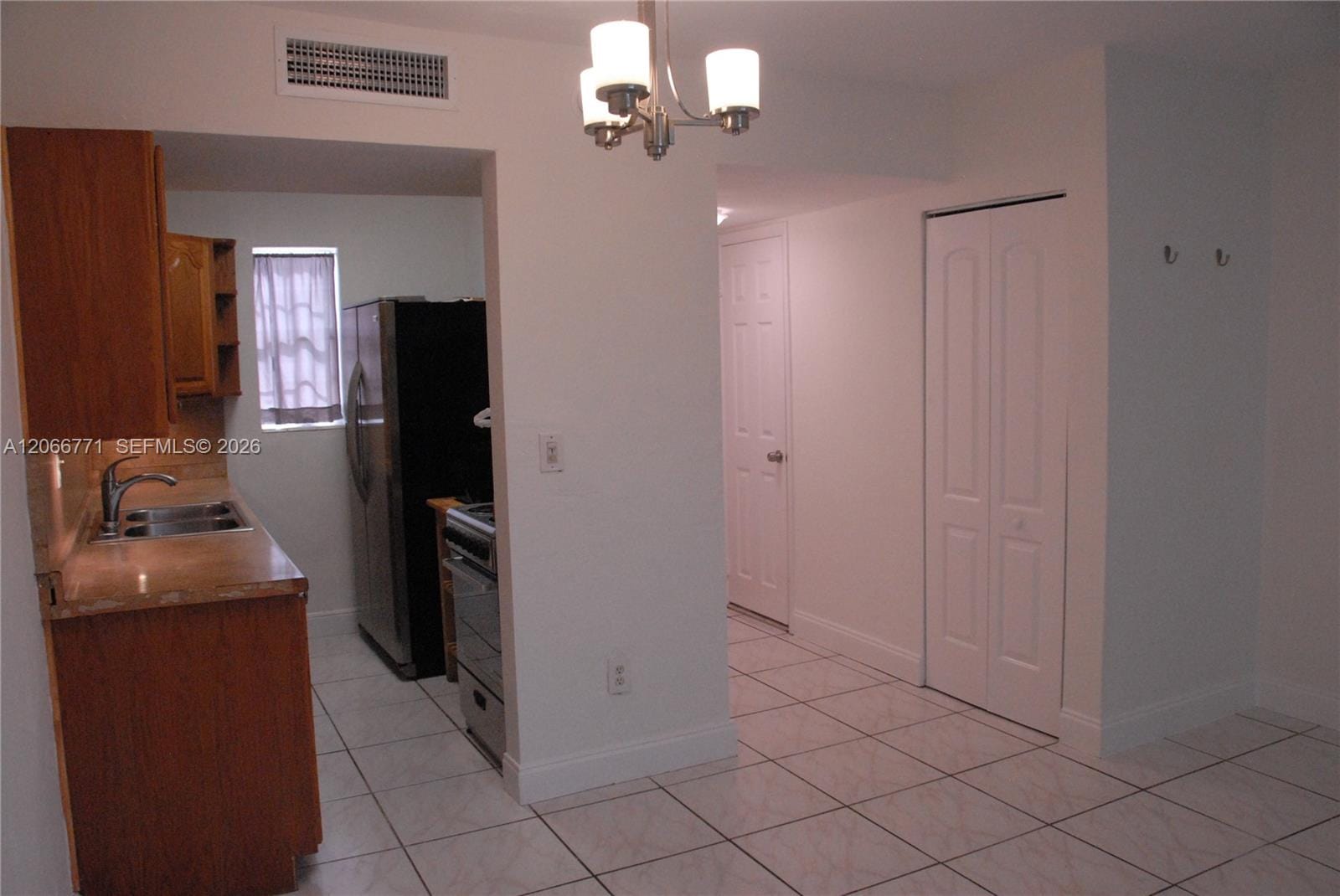 10907 N Kendall Drive 416 — photo 9