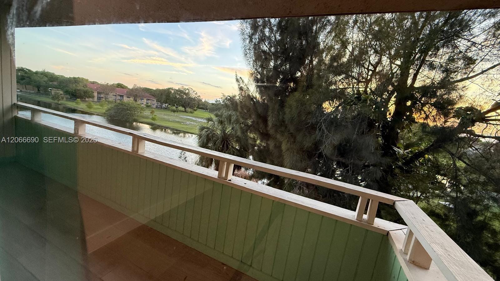 17530 NW 68th Avenue C3008, Hialeah, FL 33015 photo 25