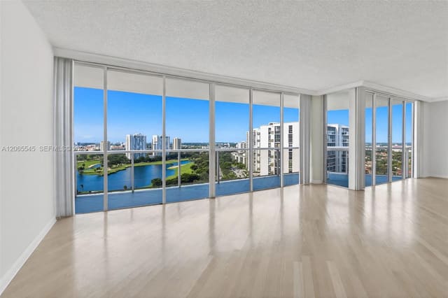 20281 E Country Club Drive 1801, Hamptons West, Aventura, FL