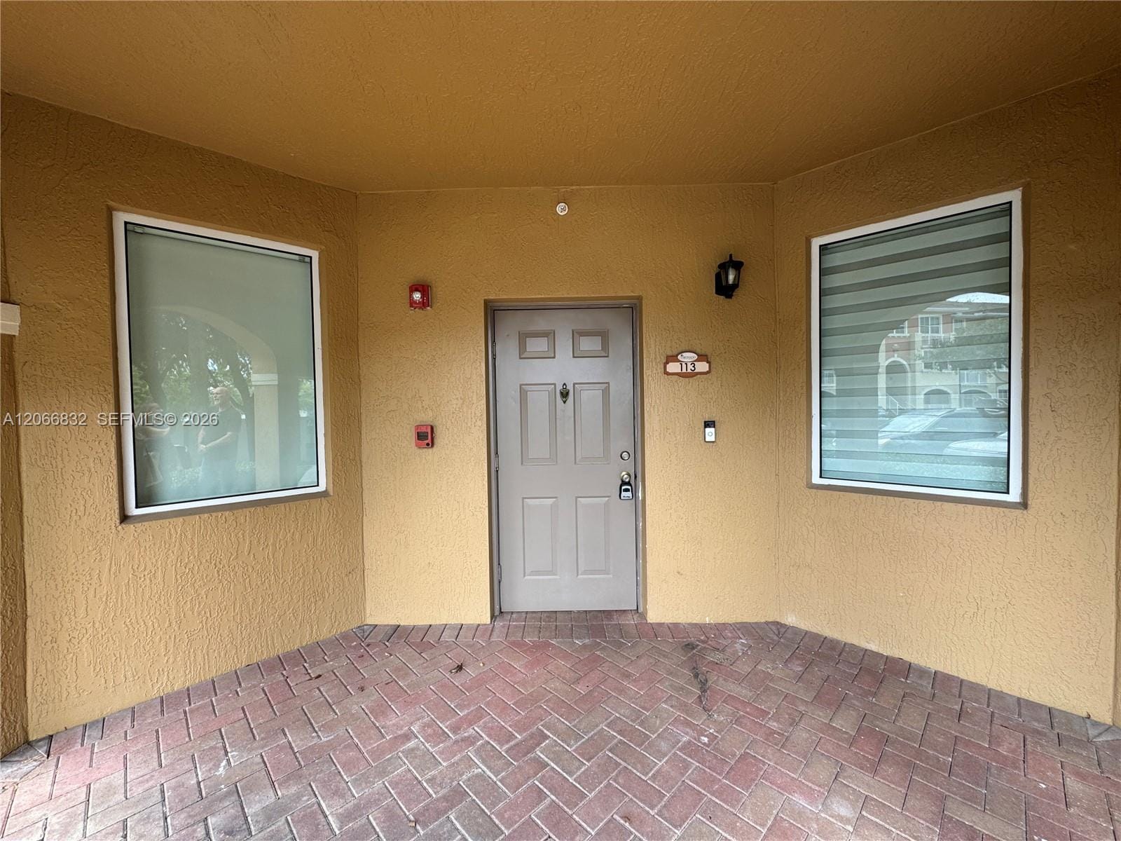 10885 NW 89th Terrace 113 — photo 3