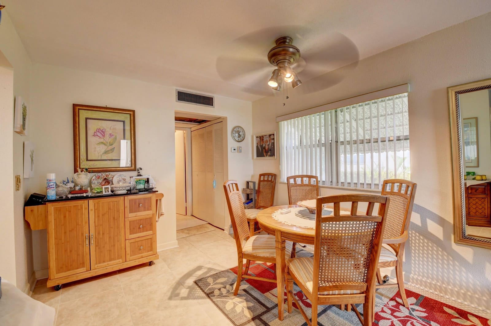 450 Brittany Drive — photo 3