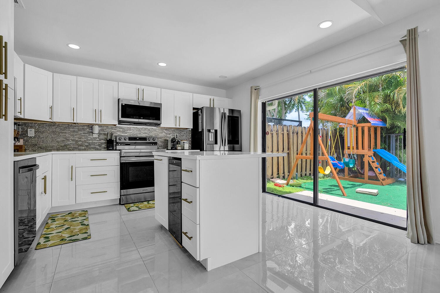 21641 SUTTERS Lane, Boca Raton, FL 33428 photo 13