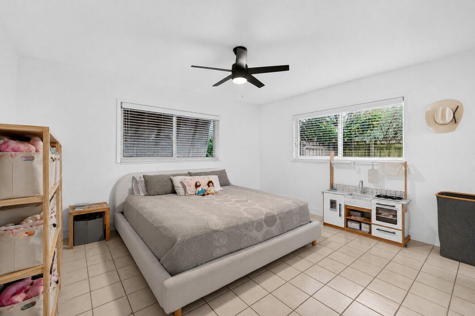4031 NE 15TH Avenue, Oakland Park, FL 33334 photo 21