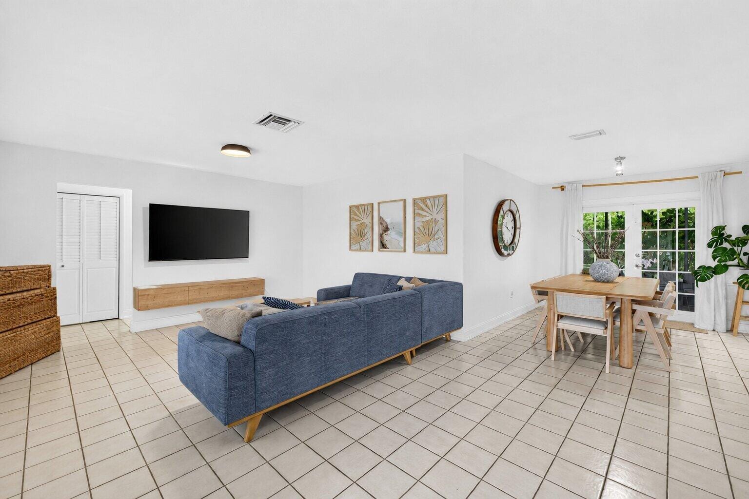 4031 NE 15TH Avenue — photo 4