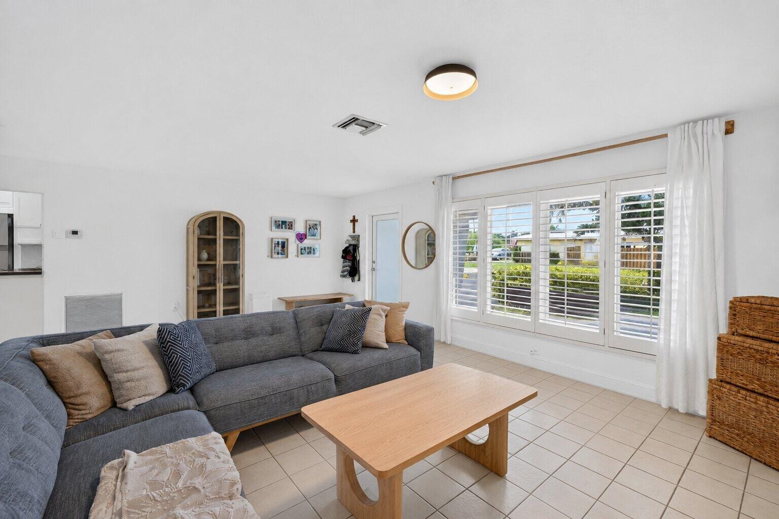 4031 NE 15TH Avenue — photo 10