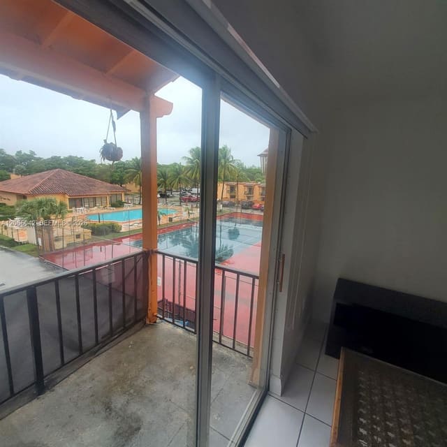 7151 Miami Lakes Drive P36, Miami Lakes, FL 33014