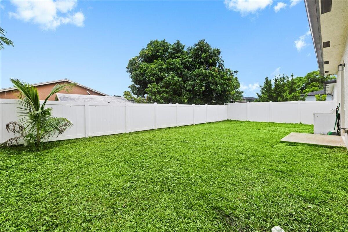 200 Marie Drive, West Palm Beach, FL 33415 photo 28