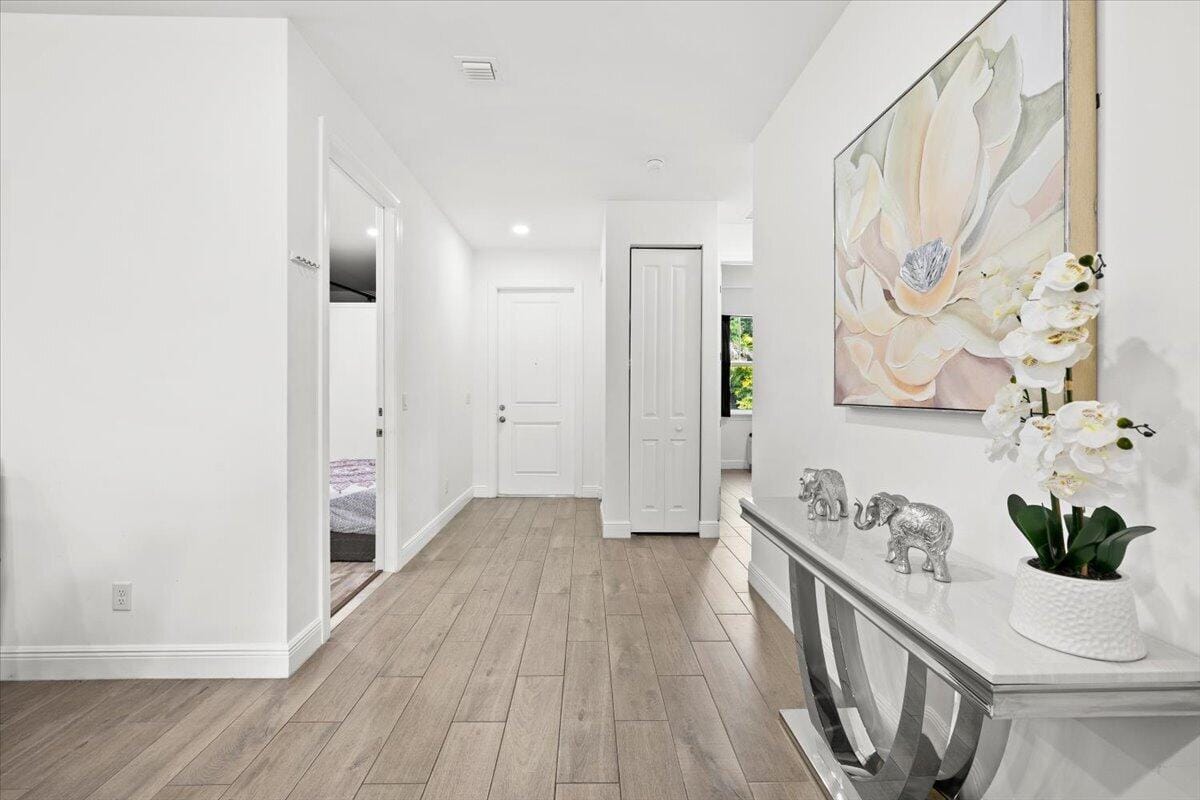 200 Marie Drive — photo 8