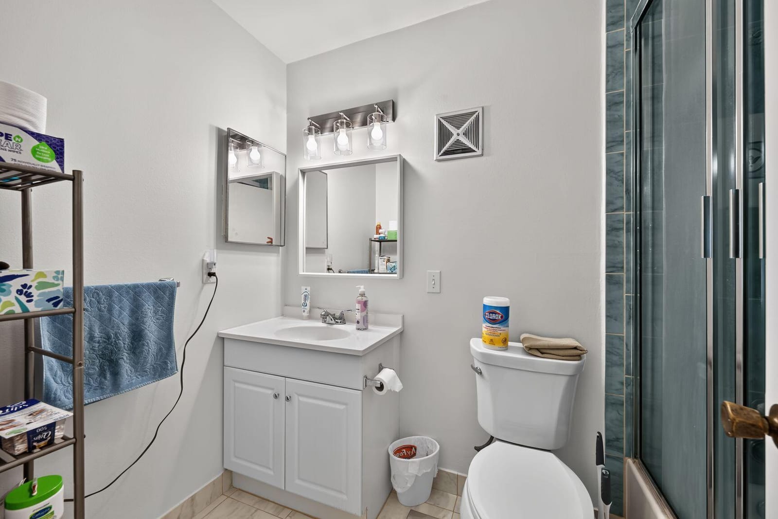 8400 LAGOS DE CAMPO Boulevard 303, Tamarac, FL 33321 photo 16