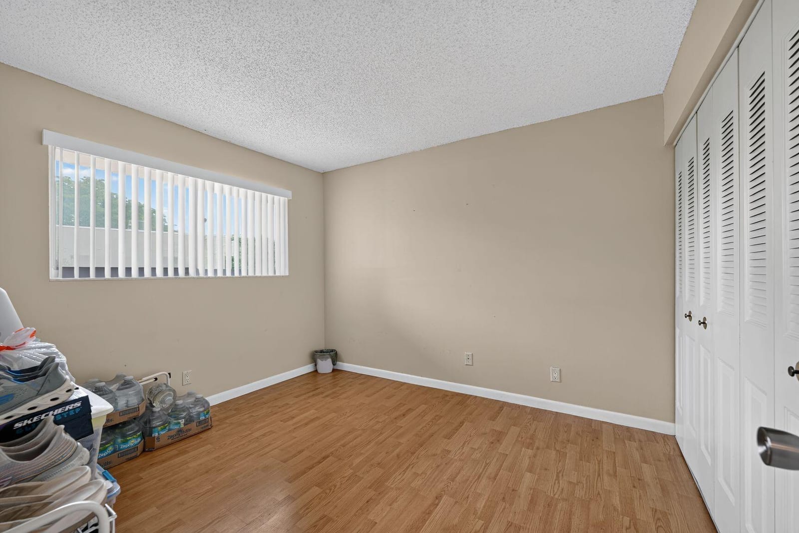 8400 LAGOS DE CAMPO Boulevard 303, Tamarac, FL 33321 photo 18