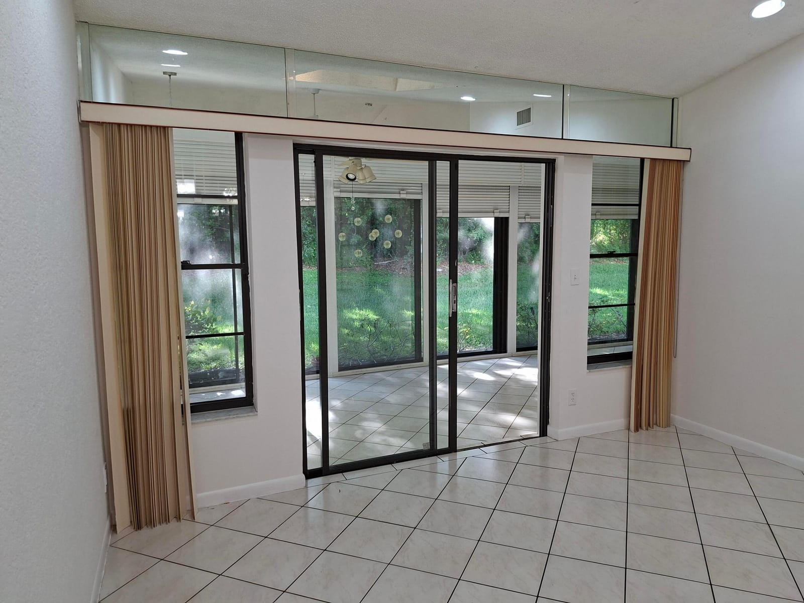 10032 Andrea Lane — photo 3