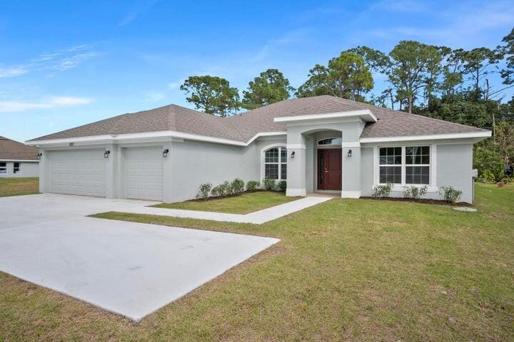 292 SW Ridgecrest Drive