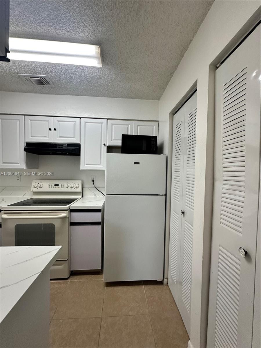 17515 NW 67th Court N-22, Hialeah, FL 33015 photo 14