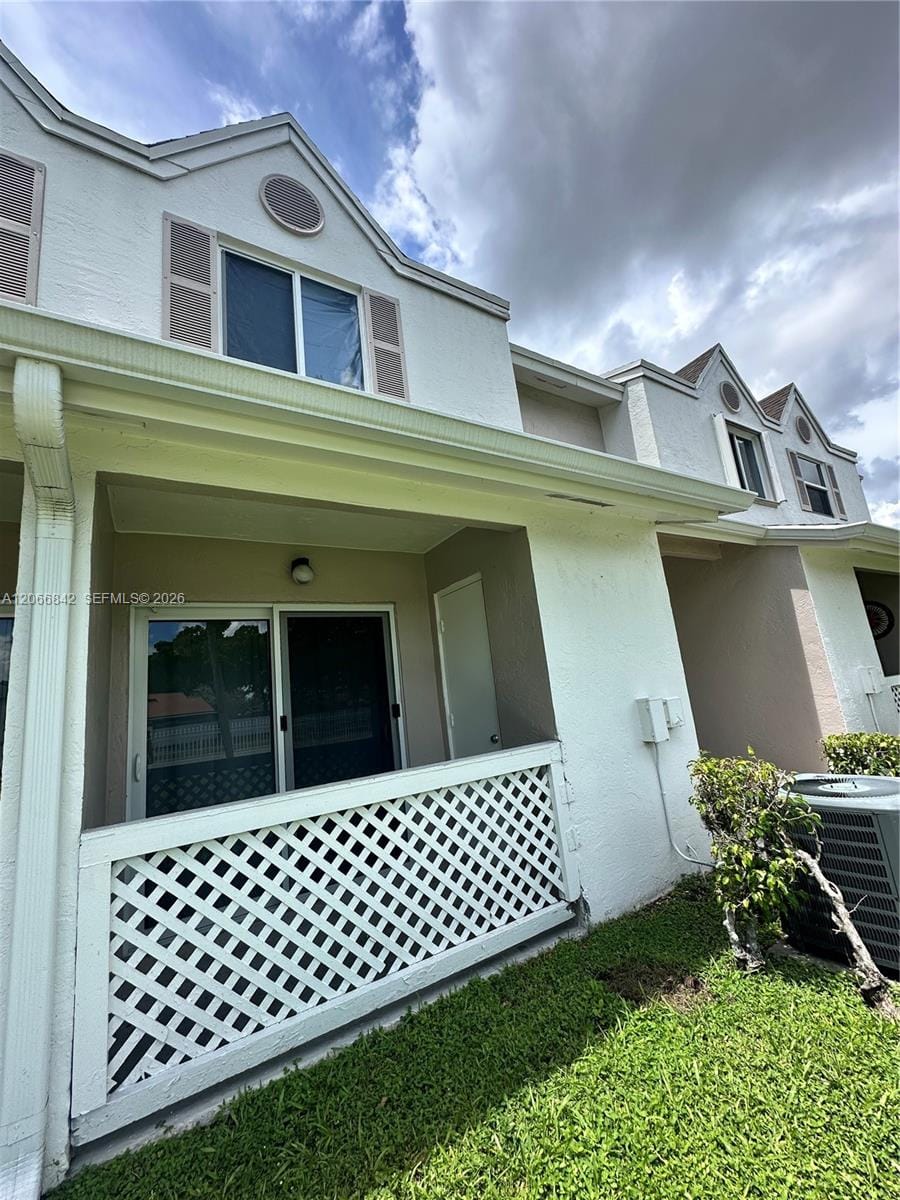 17515 NW 67th Court N-22, Hialeah, FL 33015 photo 4