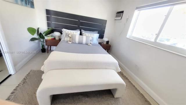 338 Roosevelt Street 1004, Hollywood, FL 33019