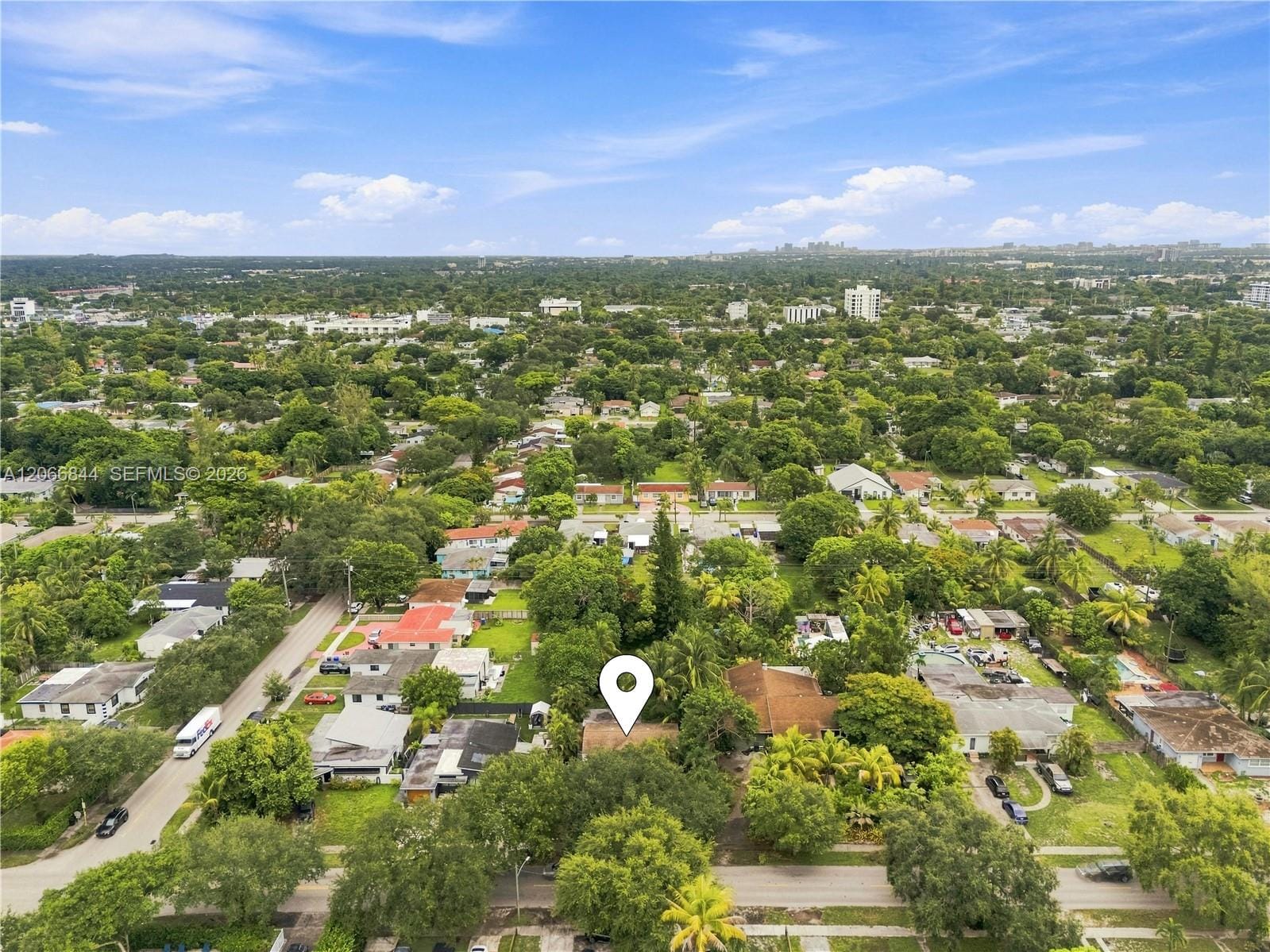 2541 Washington Street — photo 3