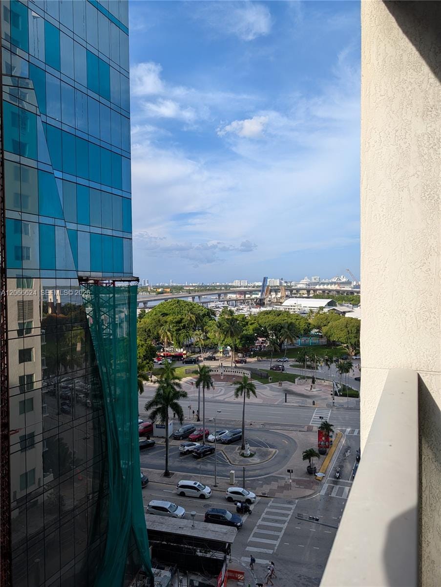244 Biscayne Boulevard 808, Miami, FL 33132
