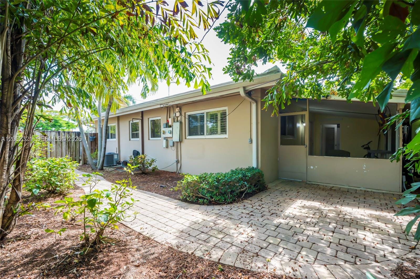 2115 NE 15th Avenue, Wilton Manors, FL 33305 photo 18