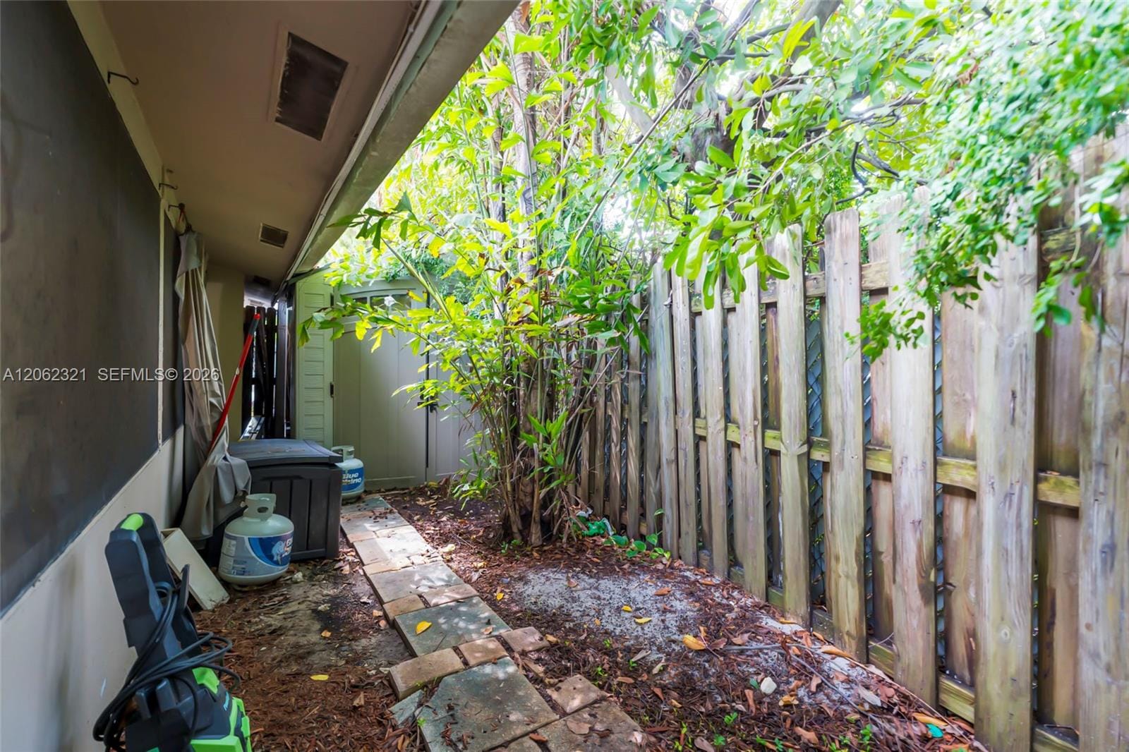 2115 NE 15th Avenue, Wilton Manors, FL 33305 photo 22