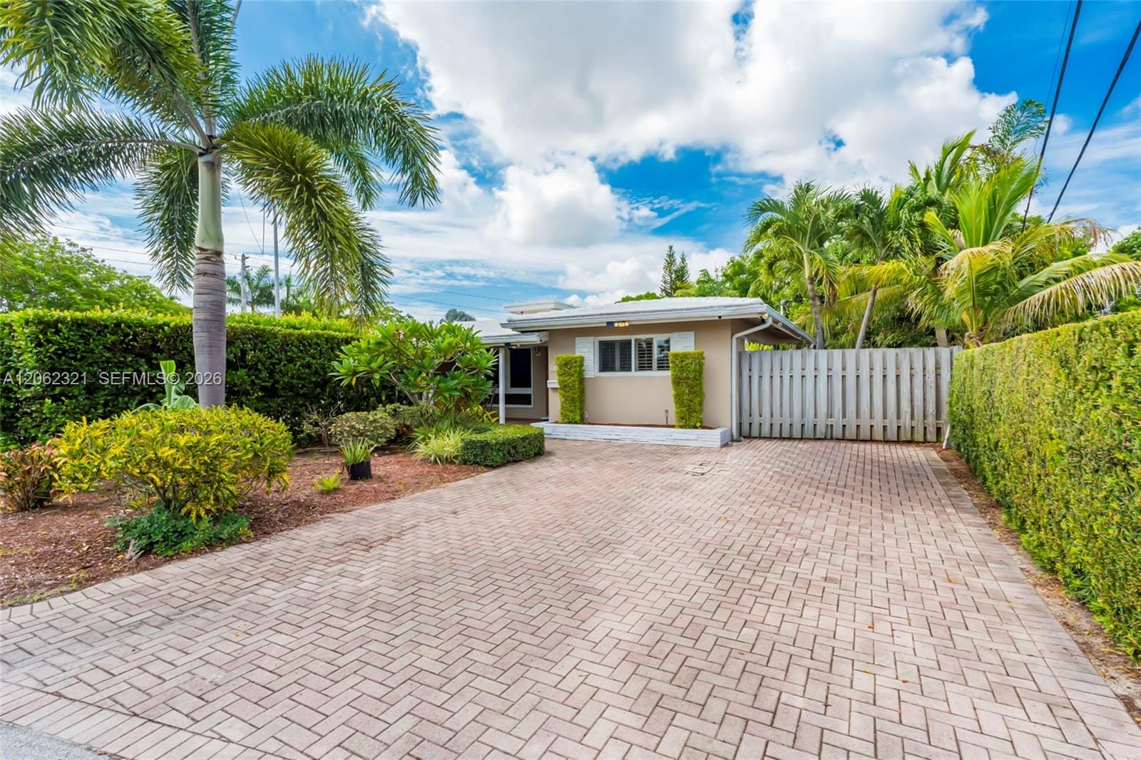2115 NE 15th Avenue, Wilton Manors, FL 33305 photo 25