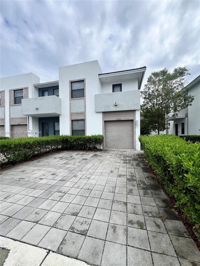 11745 SW 106th Terrace 11745, Miami, FL 33186