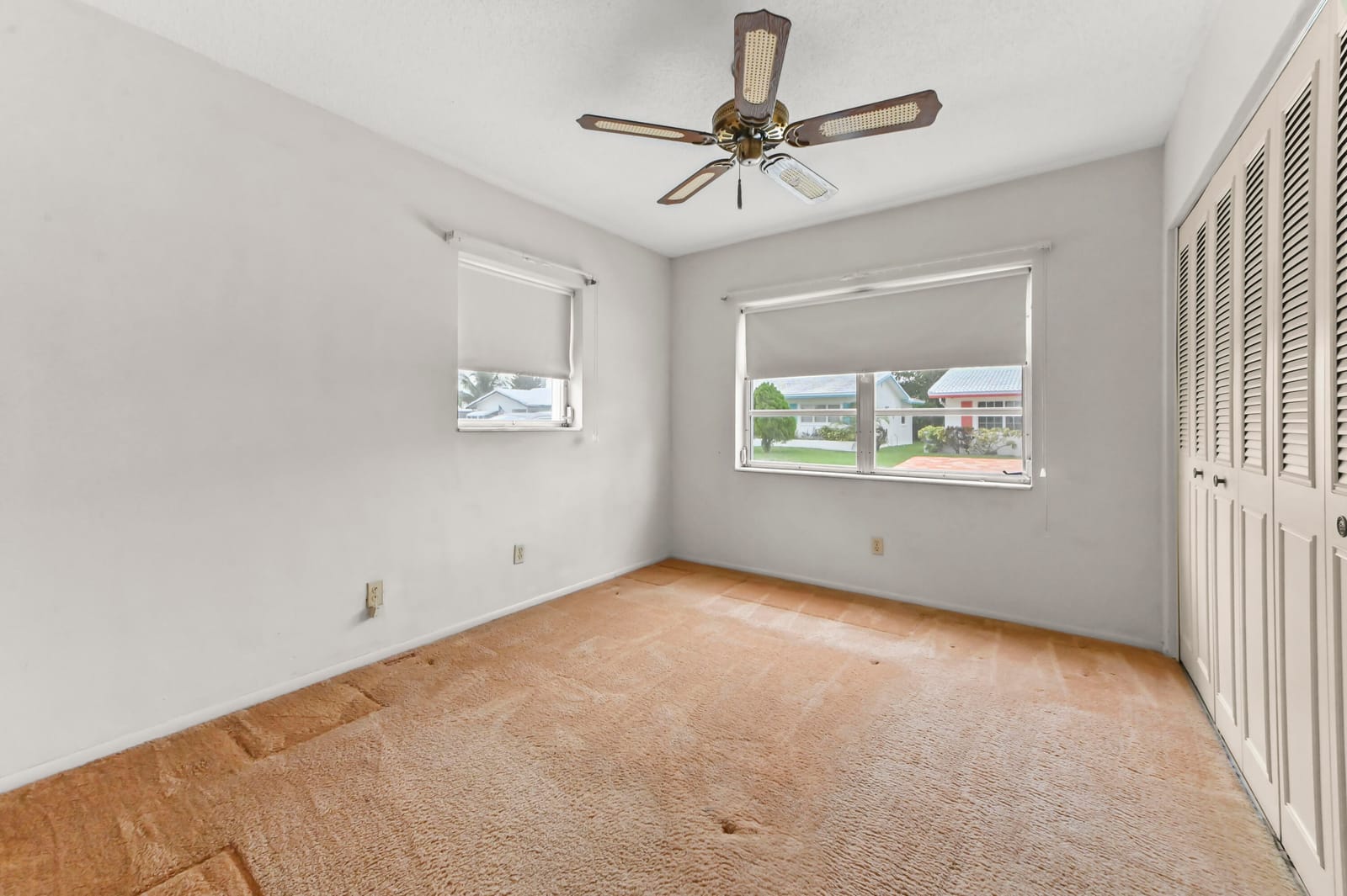 6805 NW 75TH Court — photo 4