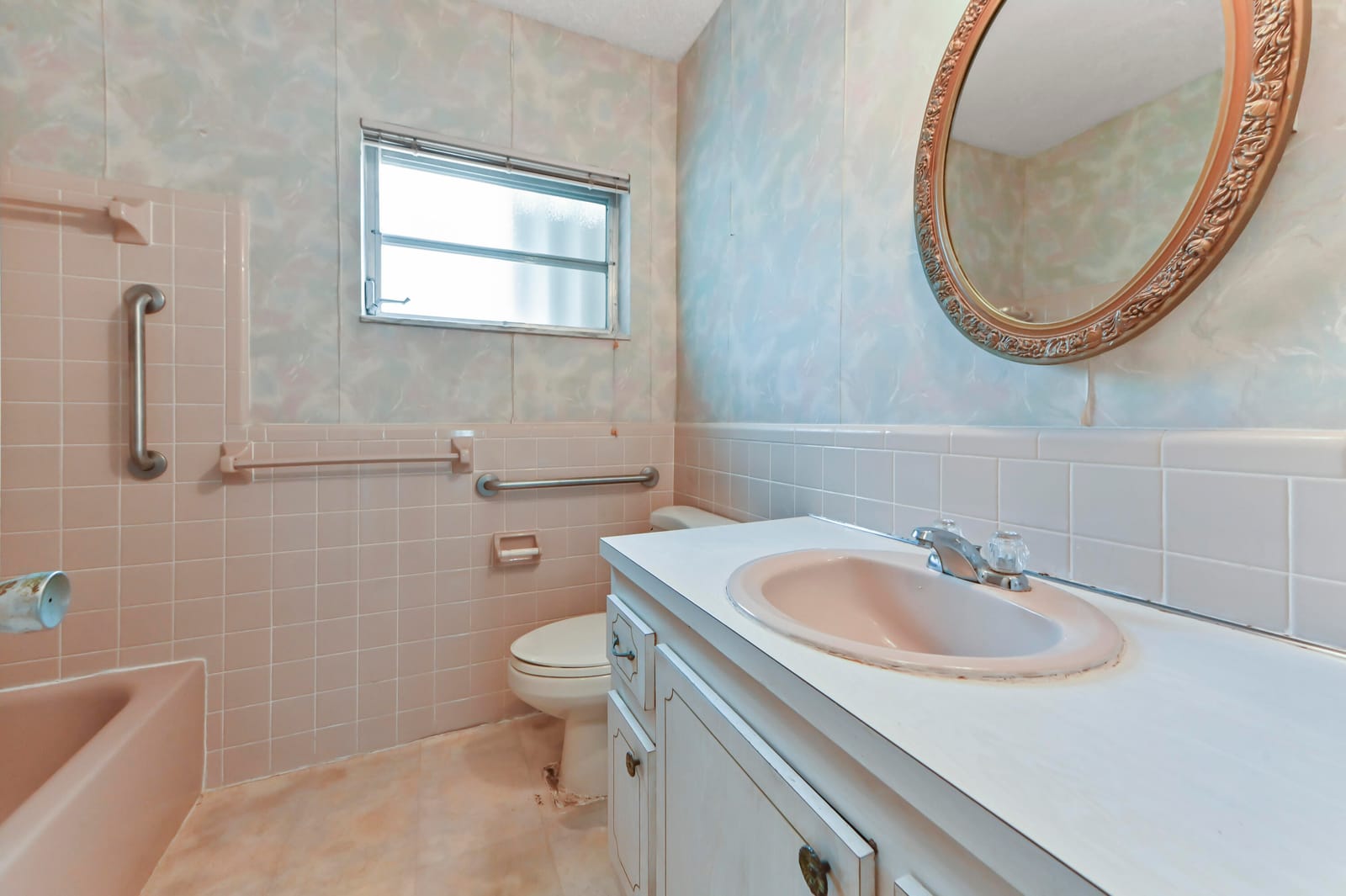 6805 NW 75TH Court — photo 5