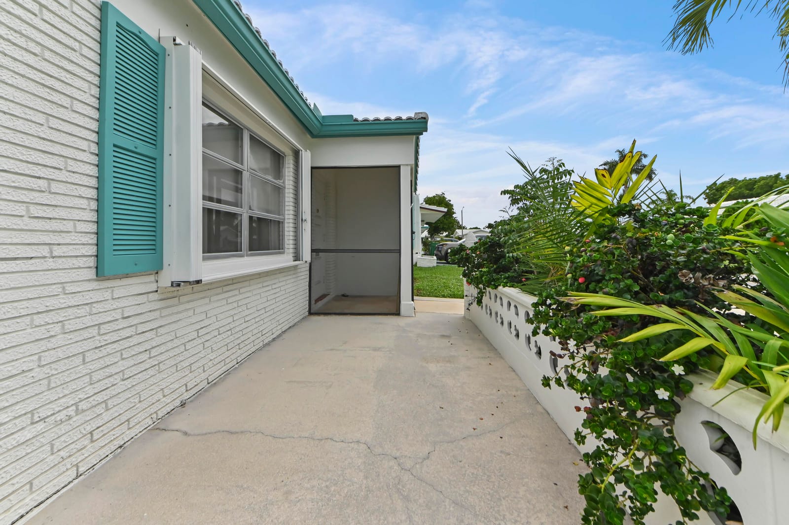 6805 NW 75TH Court, Tamarac, FL 33321 photo 14