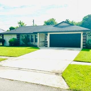 251 Las Palmas Street, sold in La Mancha 2, Royal Palm Beach, FL