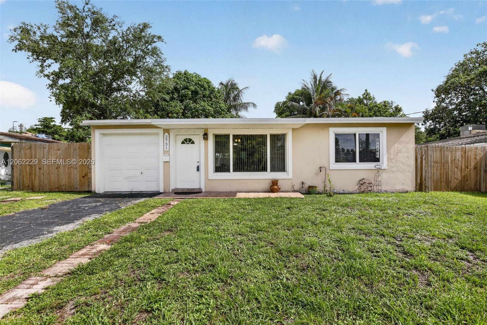 2731 Bruce Terrace — photo 11