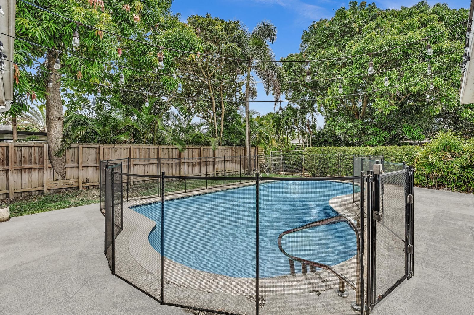 2001 N 52ND Avenue, Hollywood, FL 33021 photo 28