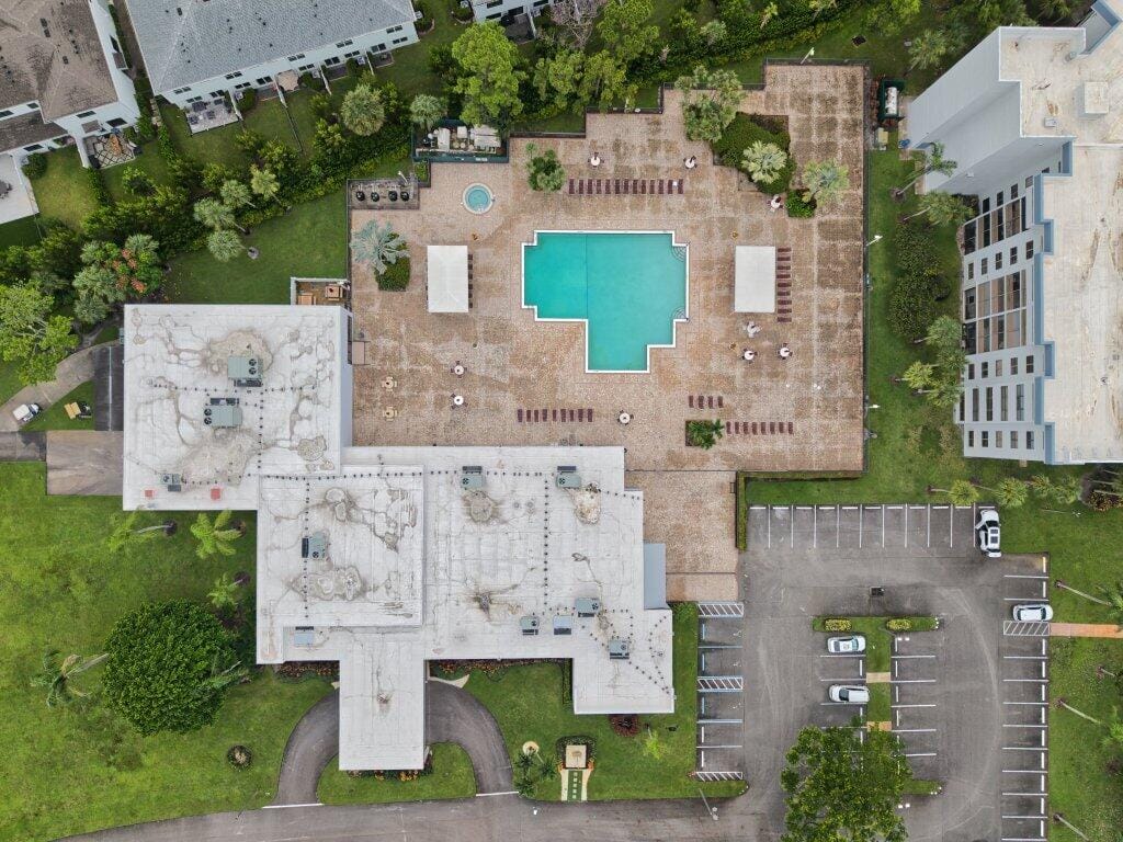 4640 Lucerne Lakes Boulevard W 404, Lake Worth, FL 33467 photo 15