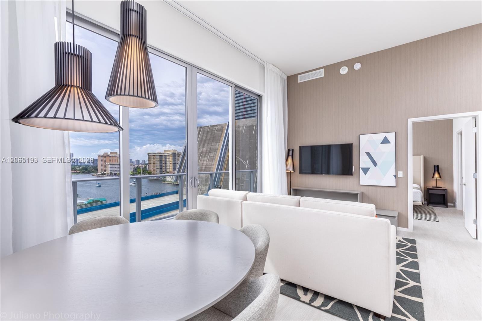 4010 S Ocean Drive R409 — photo 8