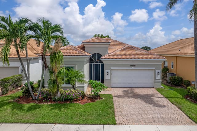 7272 Demedici Circle, sold in Vizcaya 3, Delray Beach, FL