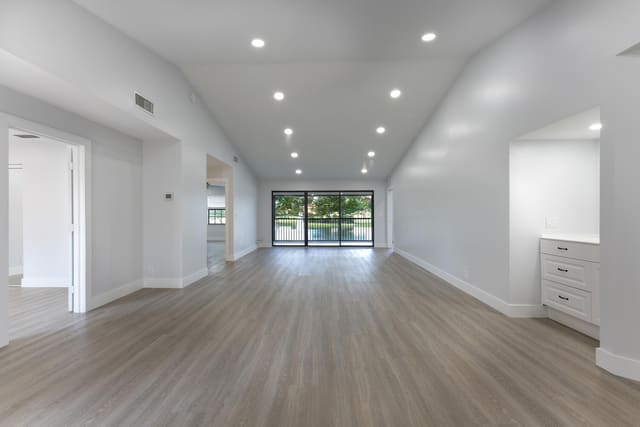 22791 Trelawny Terrace F, Boca Raton, FL 33433