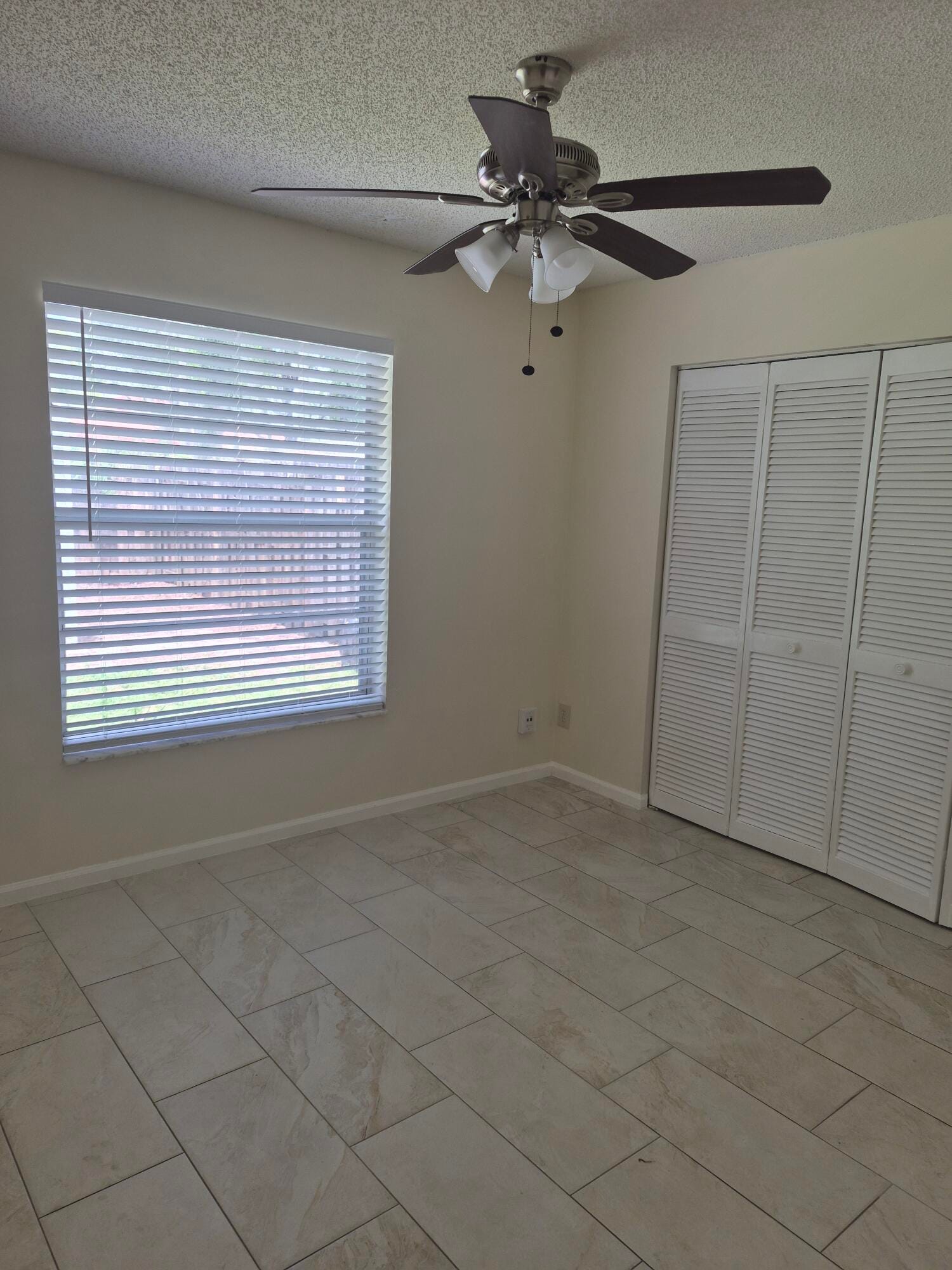 3793 Heather Drive W — photo 5