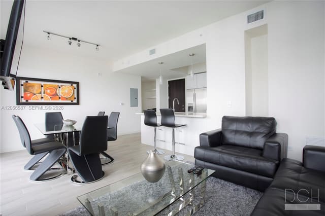 999 SW 1st Avenue 2915, Miami, FL 33130