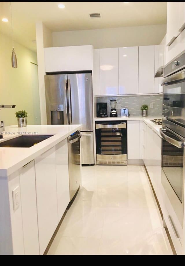 10260 NW 63rd Terrace 201, Miami, FL 33178