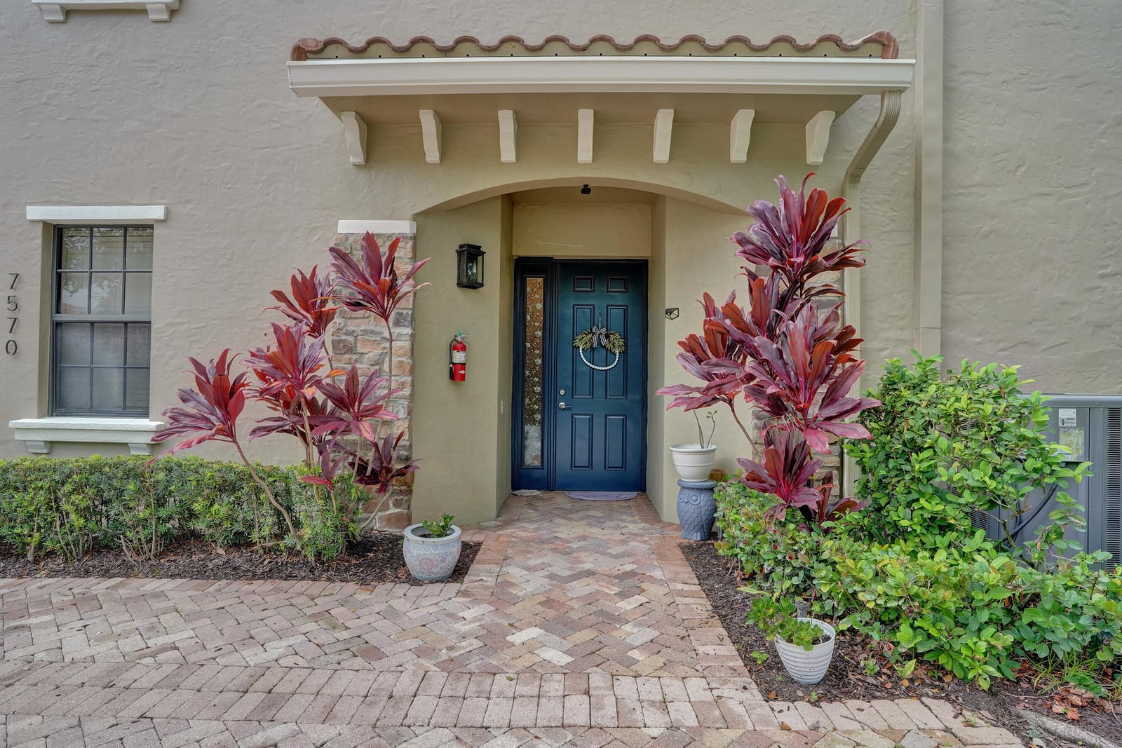 7570 Old Thyme Court 9C — photo 2