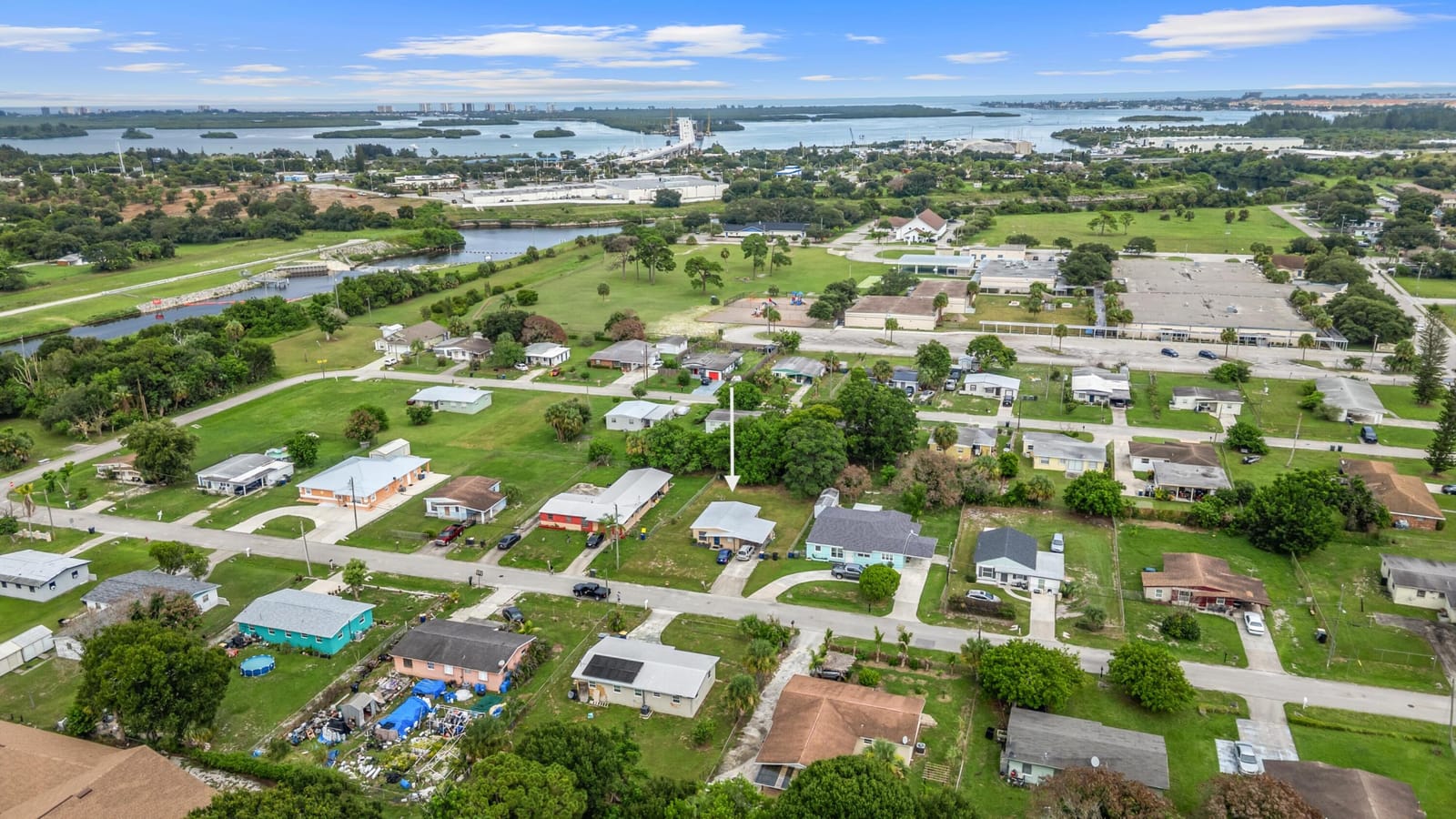 1810 N 16th Court, Fort Pierce, FL 34950 photo 17