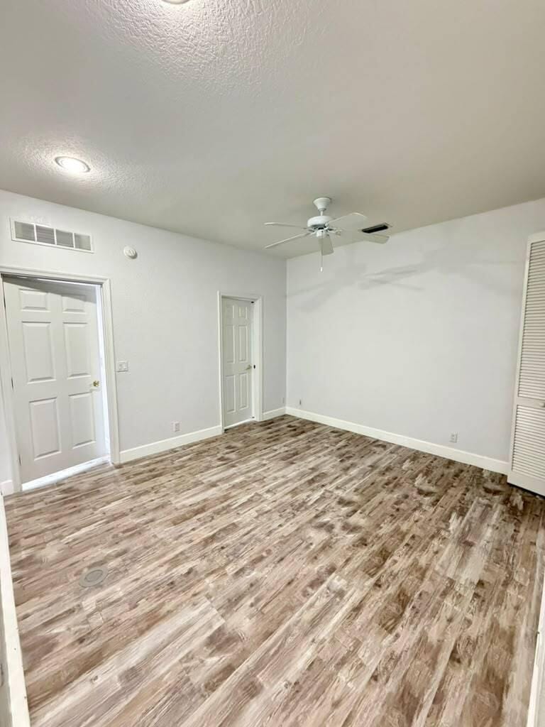 3329 NW 29TH Court — photo 9