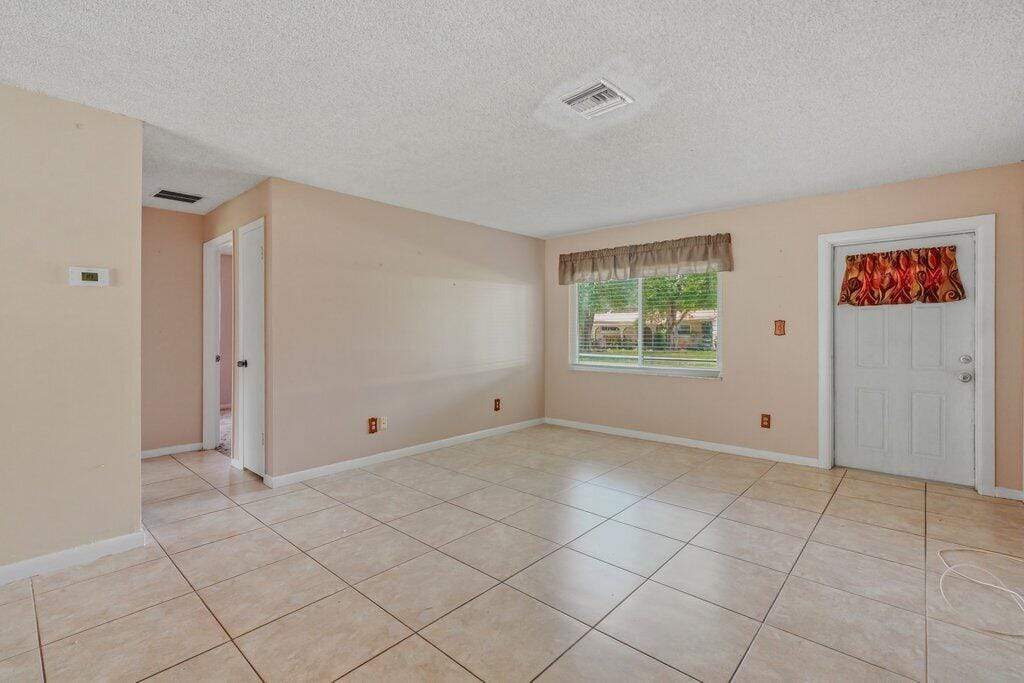 2907 Sherwood Lane, Fort Pierce, FL 34982 photo 15