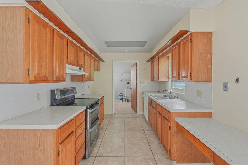 2907 Sherwood Lane, Fort Pierce, FL 34982 photo 23