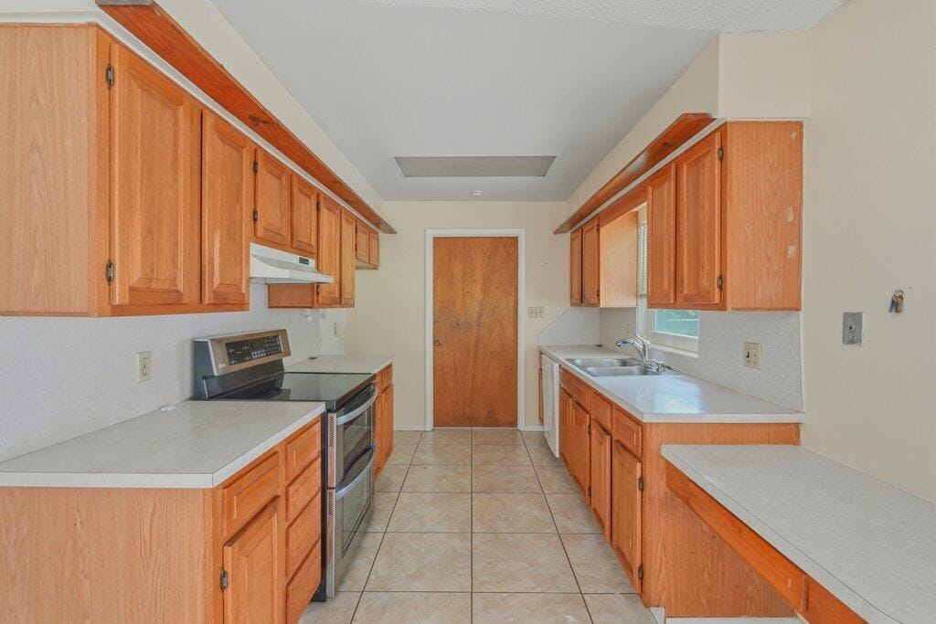2907 Sherwood Lane, Fort Pierce, FL 34982 photo 24