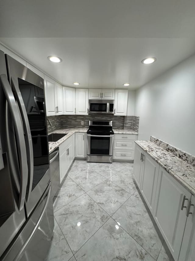 5280 NW 2nd Avenue PH-15, Boca Teeca, Boca Raton, FL