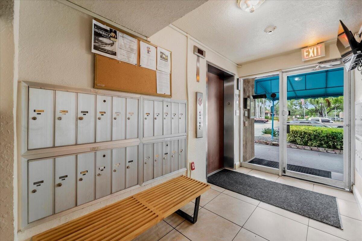 5280 NW 2nd Avenue PH-15, Boca Raton, FL 33487 photo 15