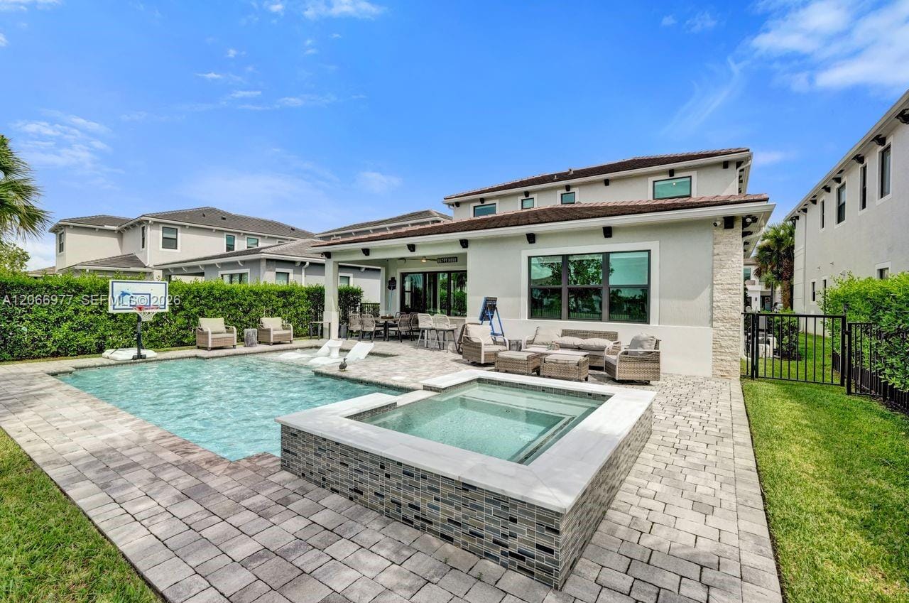 12474 Solana Bay Circle — photo 2